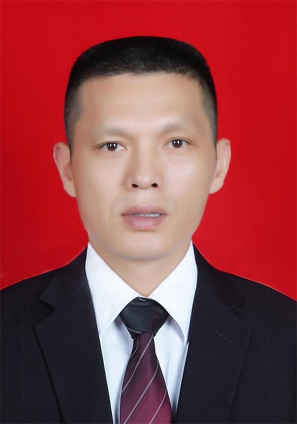 第二届会长党支部书记——魏志雄