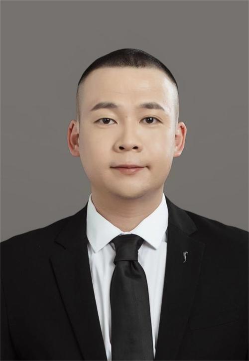 副会长——刘东