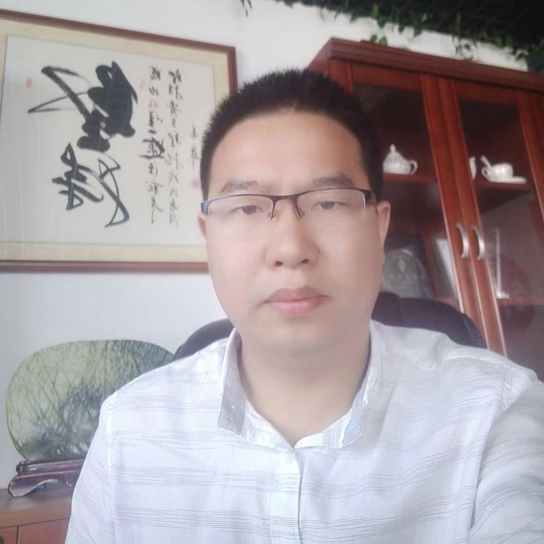 理事——罗定秋