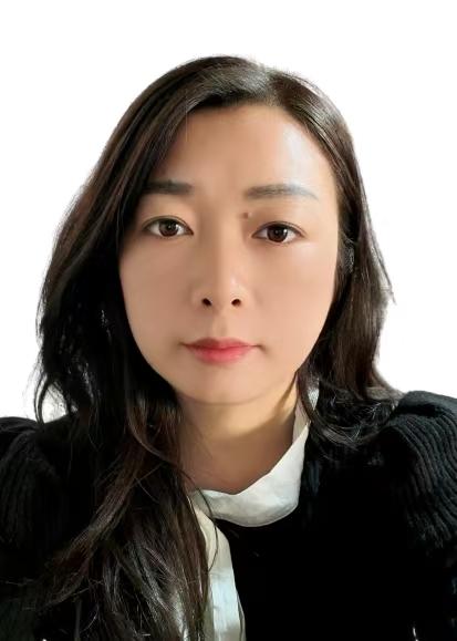 会员——何莉